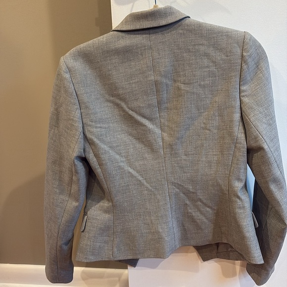 Express - Gray Fitted Blazer (Size US 8) - Picture 2 of 7